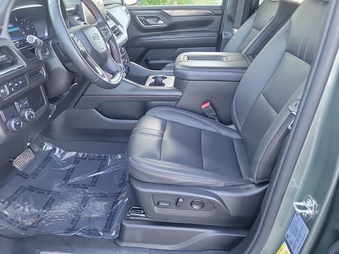 Used 2024 Chevrolet Suburban RST image 37