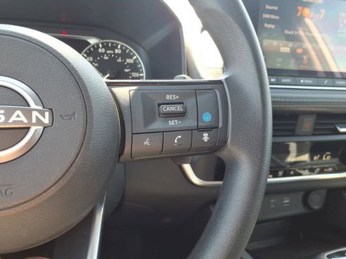 Certified 2023 Nissan Rogue SV AWD/4WD image 23