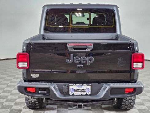Used 2022 Jeep Gladiator Sport AWD/4WD image 31