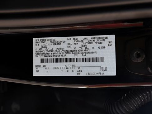 Used 2024 Ford F350 Lariat w/ Lariat Ultimate Package AWD/4WD image 90