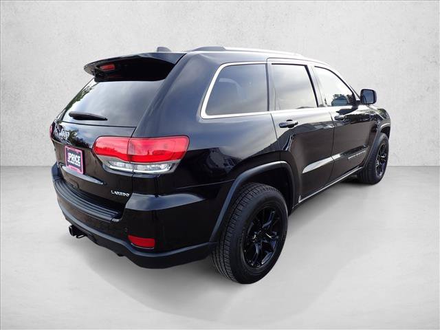 Used 2019 Jeep Grand Cherokee Laredo AWD/4WD image 4