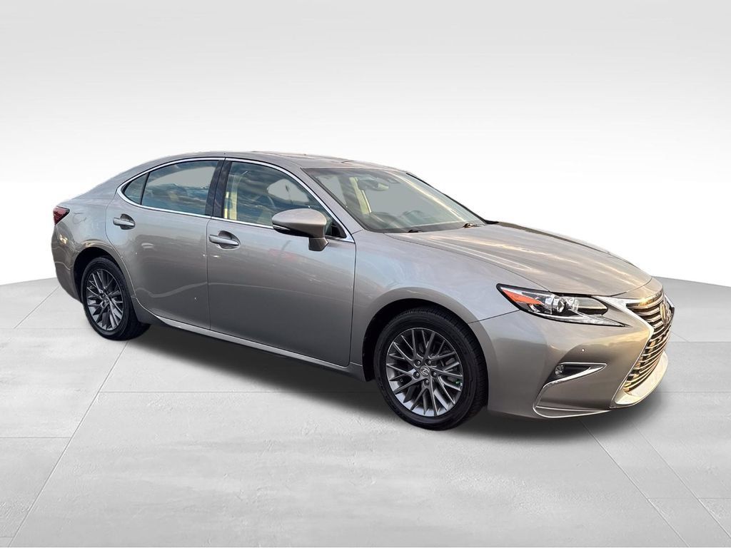 Used 2018 Lexus ES 350 w/ Premier Package FWD image 7