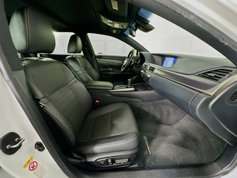 Used 2018 Lexus GS 350 F Sport image 32