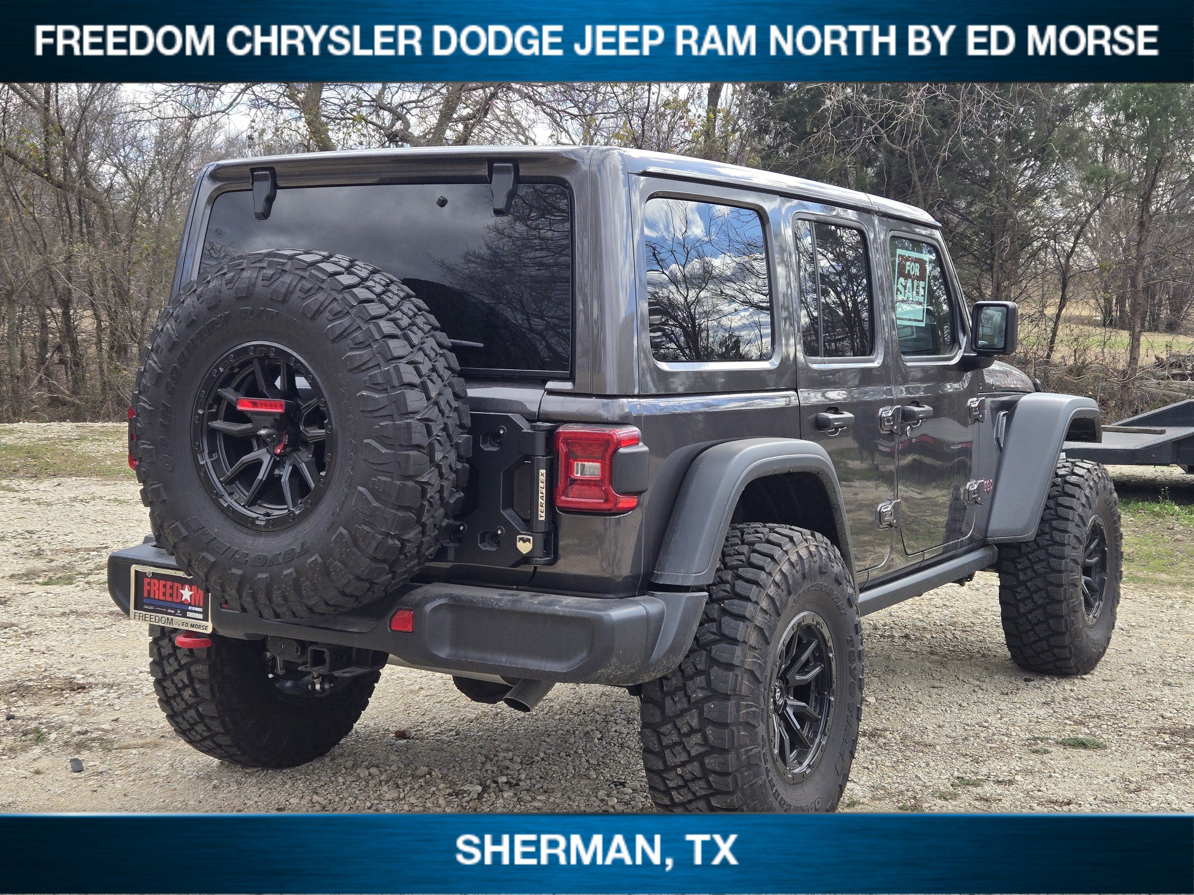 New 2025 Jeep Wrangler Unlimited Rubicon w/ Convenience Group AWD/4WD image 3
