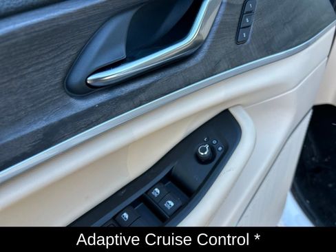 New 2026 Jeep Grand Cherokee Limited AWD/4WD image 14