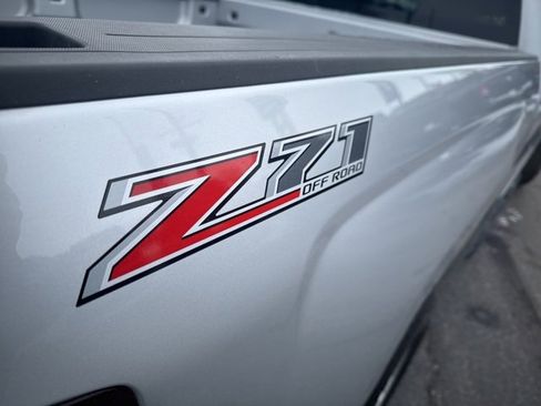 Used 2017 Chevrolet Silverado 1500 LT w/ All Star Edition image 13