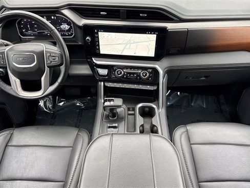 Used 2023 GMC Sierra 1500 Denali w/ Denali Reserve Package image 15