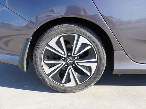 Used 2016 Honda Civic EX-L image 11