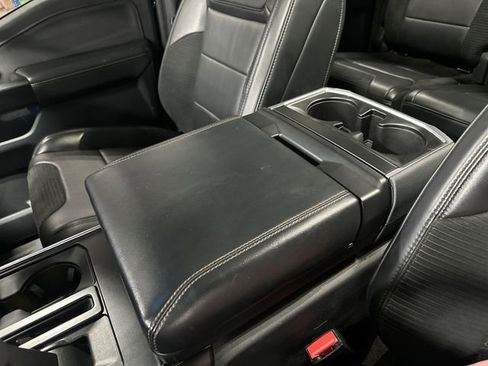 Used 2022 Ford F150 Raptor w/ Raptor 37 Performance Package image 26