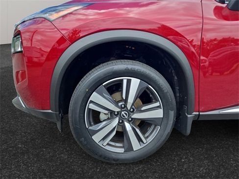 Used 2022 Nissan Rogue SL image 10