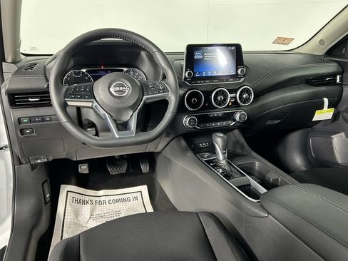 Used 2025 Nissan Sentra SV w/ All-Weather Package FWD image 15