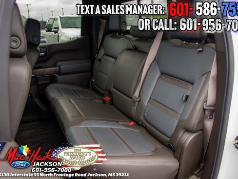 Used 2019 GMC Sierra 1500 Denali w/ Denali Ultimate Package AWD/4WD image 11