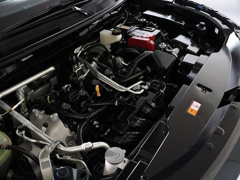 Used 2025 Mitsubishi Outlander SE FWD image 38