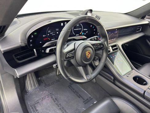 Used 2020 Porsche Taycan Turbo image 14