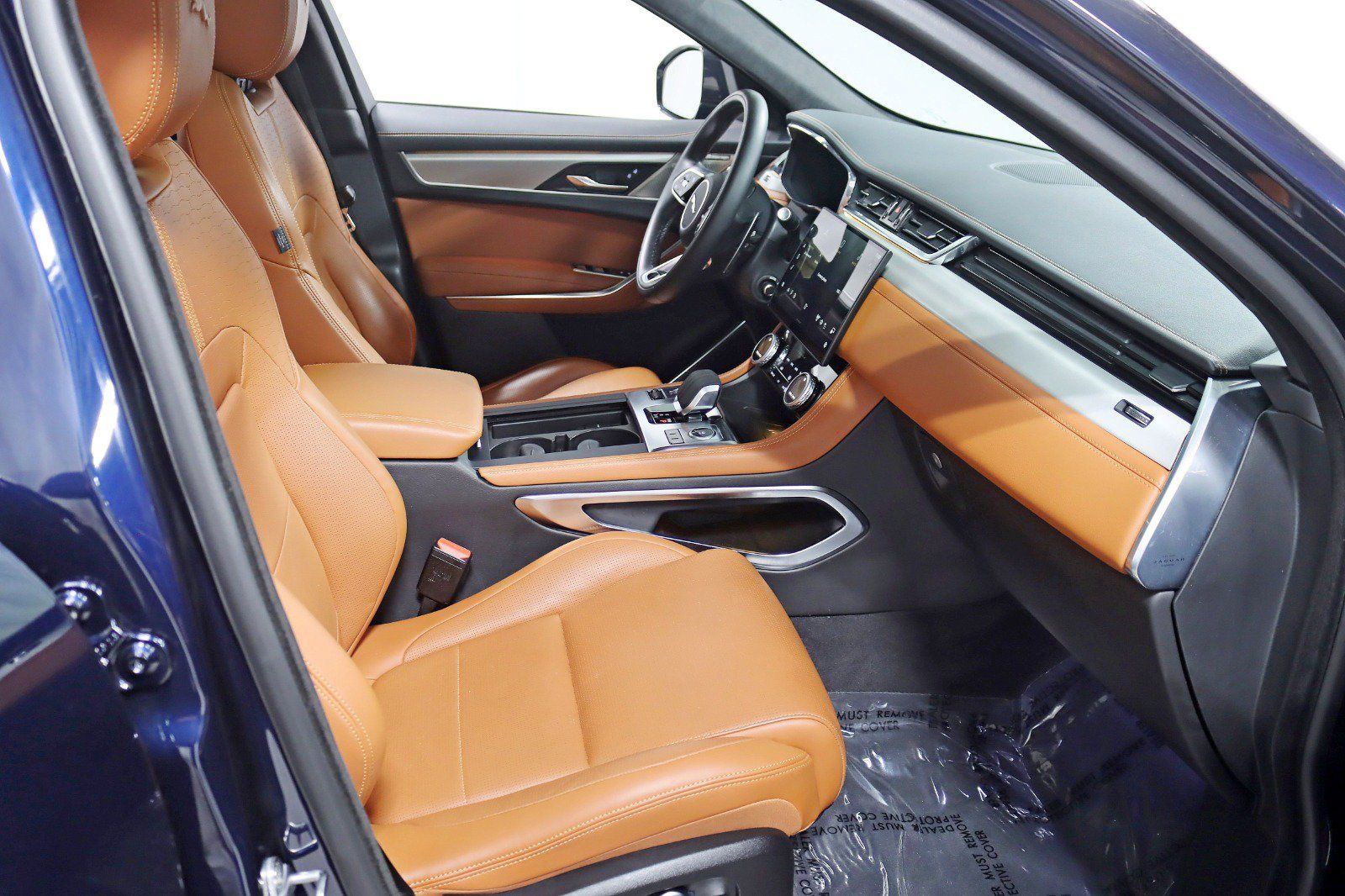 Used 2025 Jaguar F-PACE R-Dynamic S AWD/4WD image 30