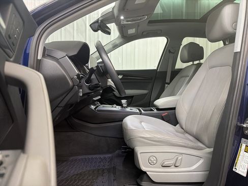 Used 2018 Audi Q5 Prestige w/ Prestige Package image 11