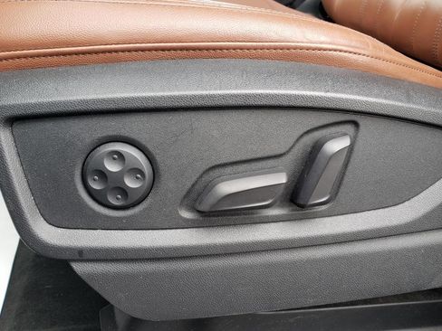 Used 2021 Audi Q5 2.0T Premium Plus w/ Premium Plus Package image 19