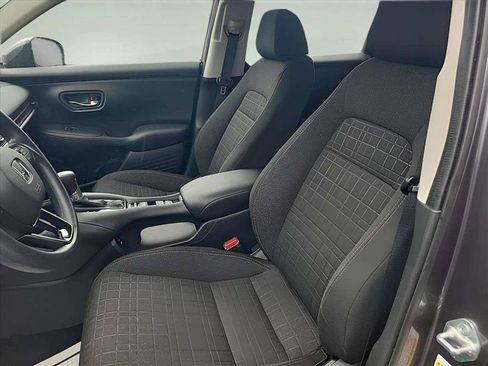 Used 2024 Honda HR-V LX image 13