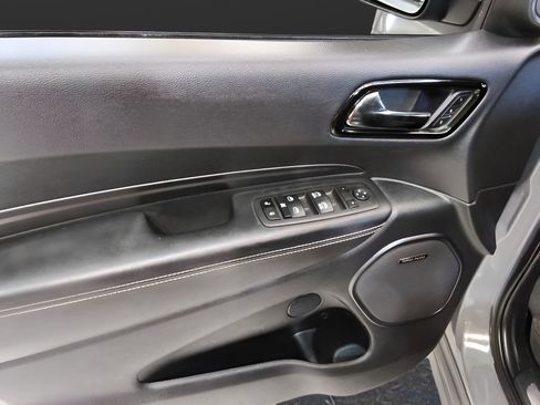 Used 2022 Dodge Durango SRT w/ Black Package AWD/4WD image 11