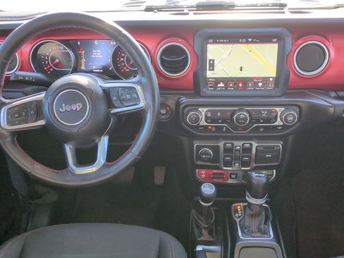 Used 2018 Jeep Wrangler Unlimited Rubicon AWD/4WD image 27