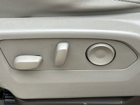 Used 2024 Chevrolet Silverado 2500 LTZ w/ LTZ Premium Package image 23