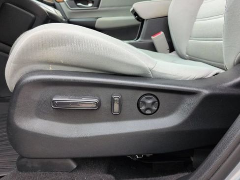 Used 2021 Honda CR-V EX image 19