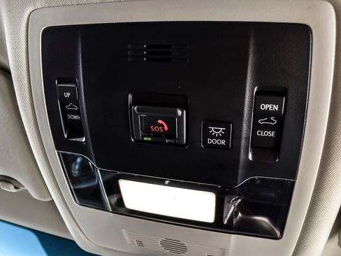Used 2025 Lexus ES 300h w/ Premium Package FWD image 31