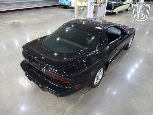 Used 1995 Pontiac Firebird Coupe image 14