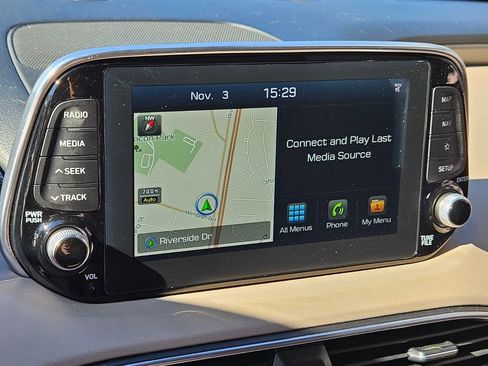 Used 2020 Hyundai Santa Fe Limited image 21