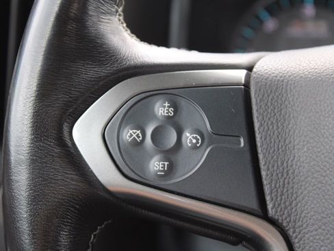 Used 2018 Chevrolet Silverado 1500 LT w/ All Star Edition image 27