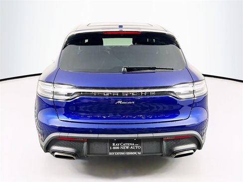 New 2026 Porsche Macan image 10