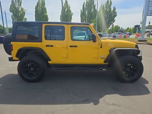 Used 2019 Jeep Wrangler Unlimited Sport S AWD/4WD image 6
