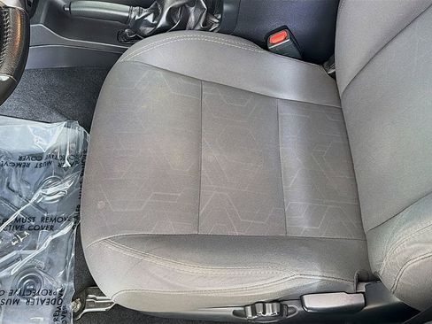 Used 2018 Toyota Tacoma TRD Sport w/ Technology Package AWD/4WD image 19