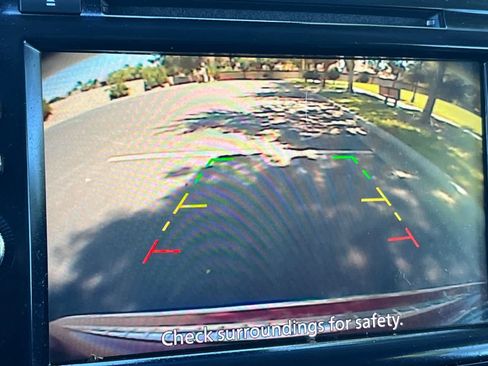 Used 2021 Nissan Murano SV FWD image 22