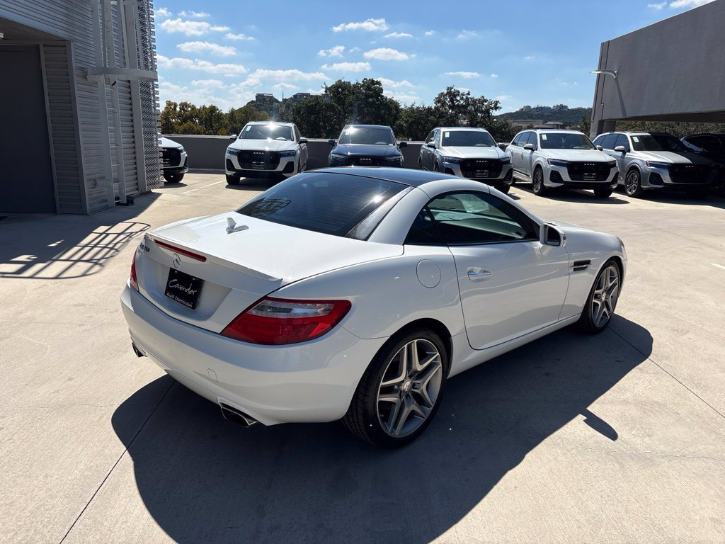 Used 2015 Mercedes-Benz SLK 250 image 10
