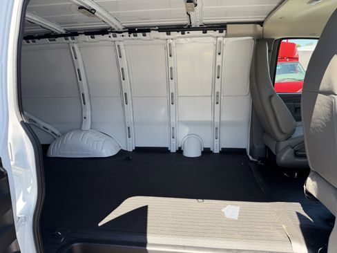 New 2026 Chevrolet Express 2500 w/ Driver Convenience Package RWD image 23