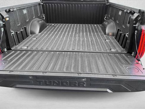 Used 2025 Toyota Tundra Limited image 8