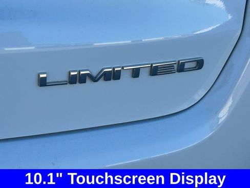 Used 2024 Jeep Compass Limited image 20