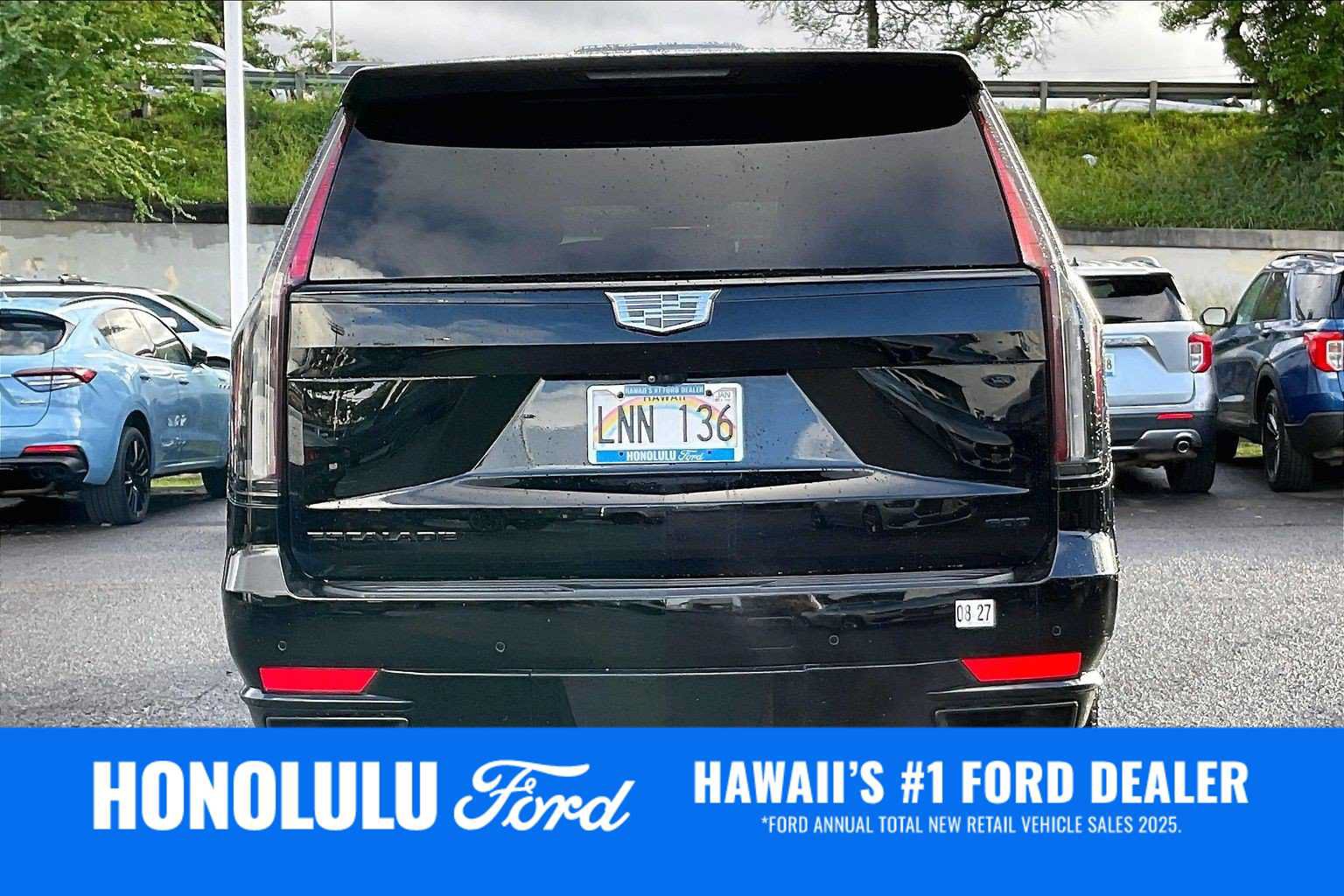 Used 2021 Cadillac Escalade ESV Sport Platinum w/ LPO, ONYX Package AWD/4WD image 5