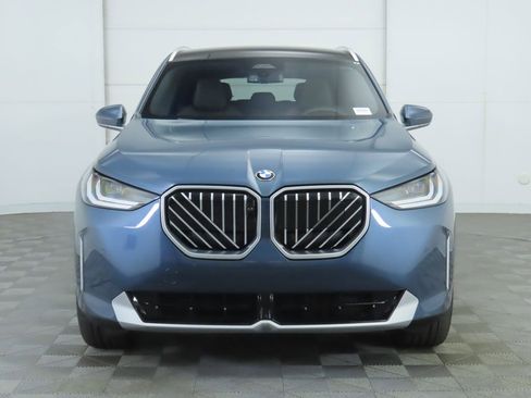 Certified 2025 BMW X3 xDrive30i w/ Premium Package image 3