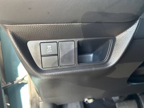 Used 2025 Honda HR-V Sport image 27