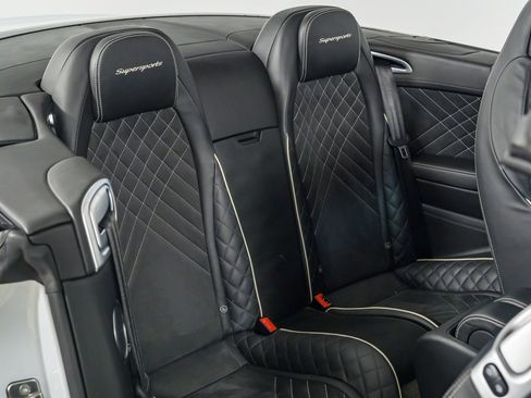 Used 2018 Bentley Continental GT Supersports image 40