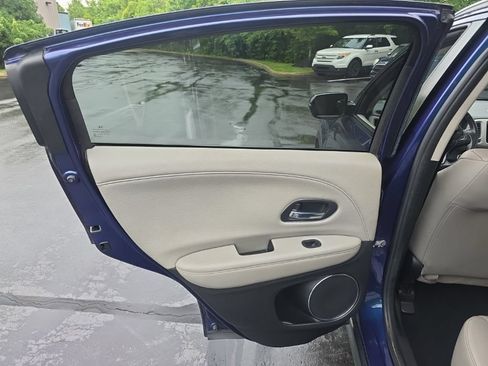 Used 2017 Honda HR-V EX-L image 22
