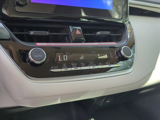 New 2027 Toyota Corolla LE FWD image 17