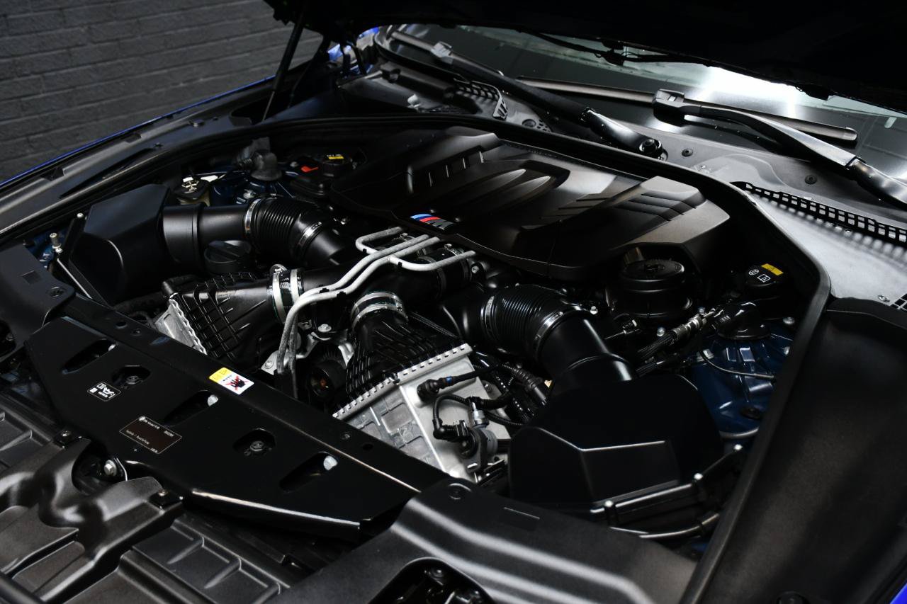 Used 2017 BMW M6 Convertible RWD image 17