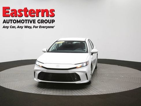 Used 2025 Toyota Camry LE FWD image 53