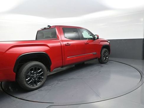 Used 2026 Toyota Tundra Platinum AWD/4WD image 6