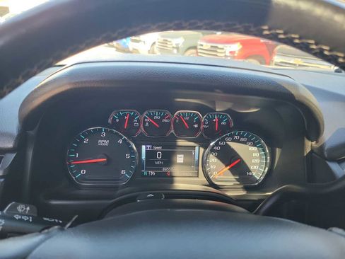 Used 2019 Chevrolet Tahoe Premier image 18