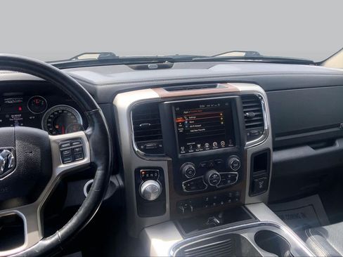 Used 2017 RAM 1500 Laramie w/ Convenience Group RWD image 6