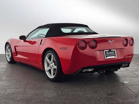 Used 2007 Chevrolet Corvette Convertible w/ Preferred Equipment Group image 5